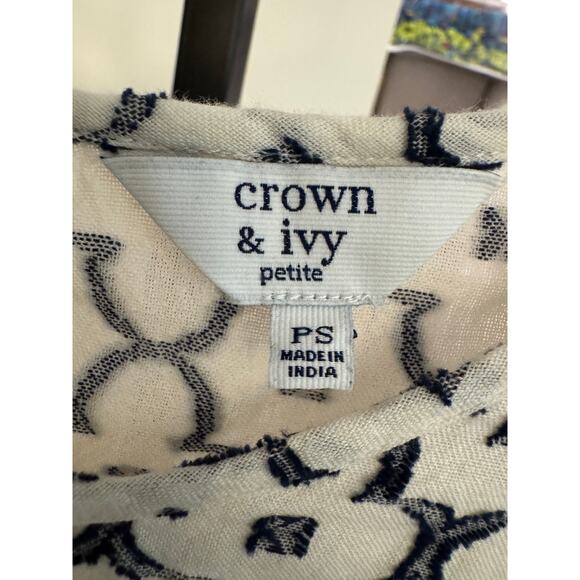 Crown & Ivy PS Cream Top Navy Trim Peasant Boho LS Cotton - Picture 2 of 8
